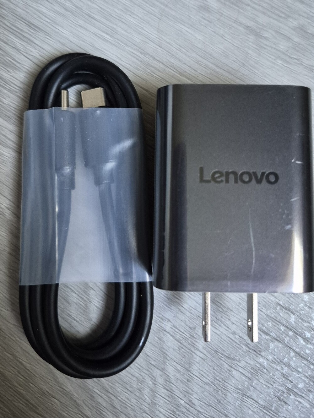 NEW Lenovo TurboPower 30 Charger with 1m USB-C to USB-C Cable